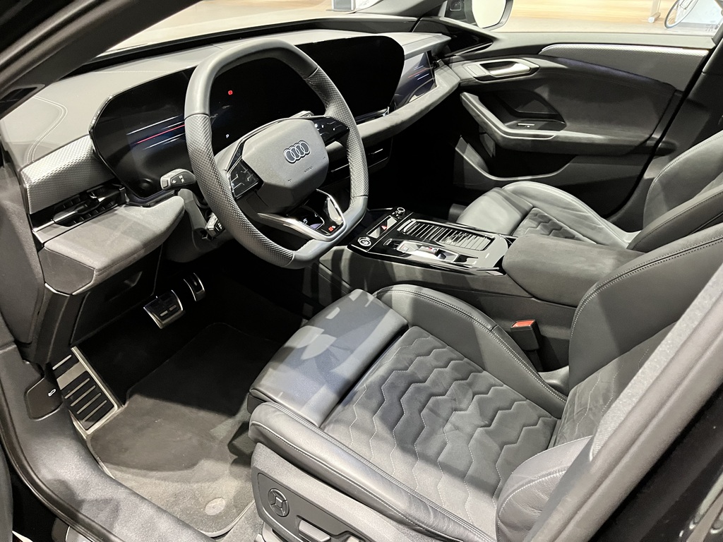 Audi A6 Avant e-tron ZRA800