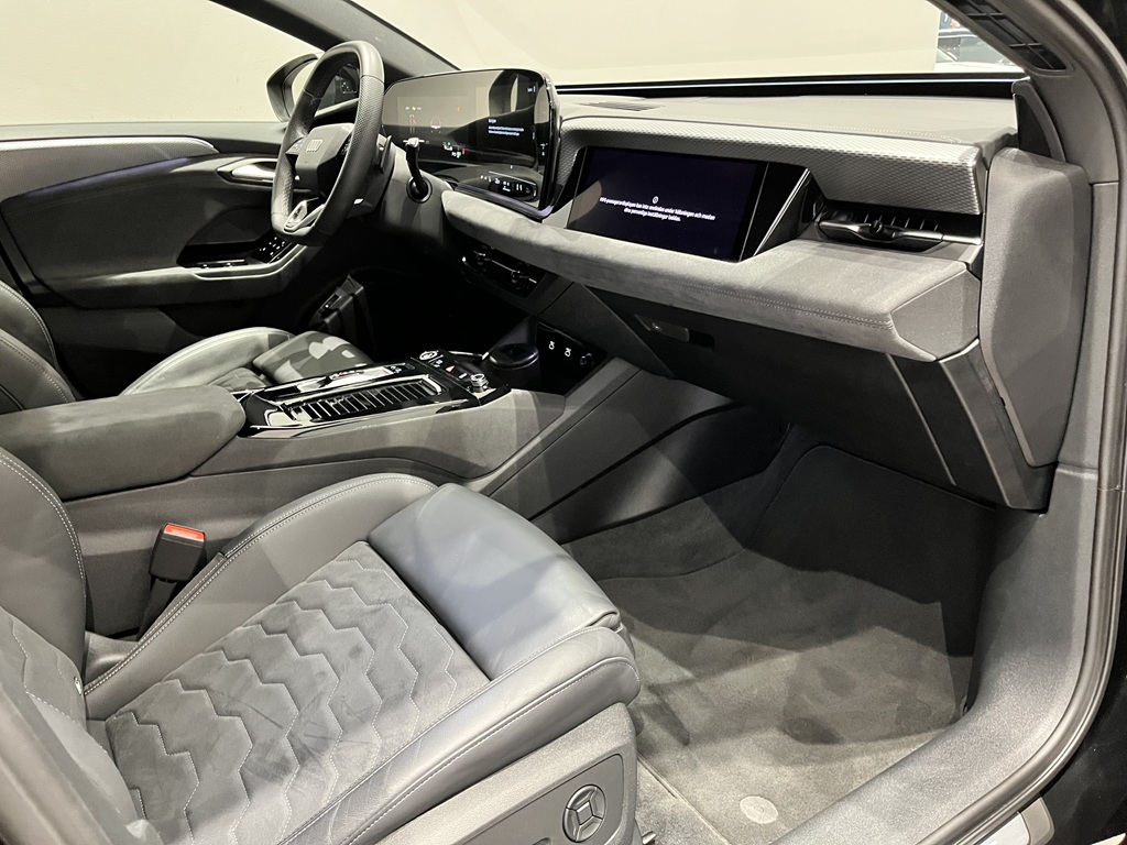 Audi A6 Avant e-tron ZRA800