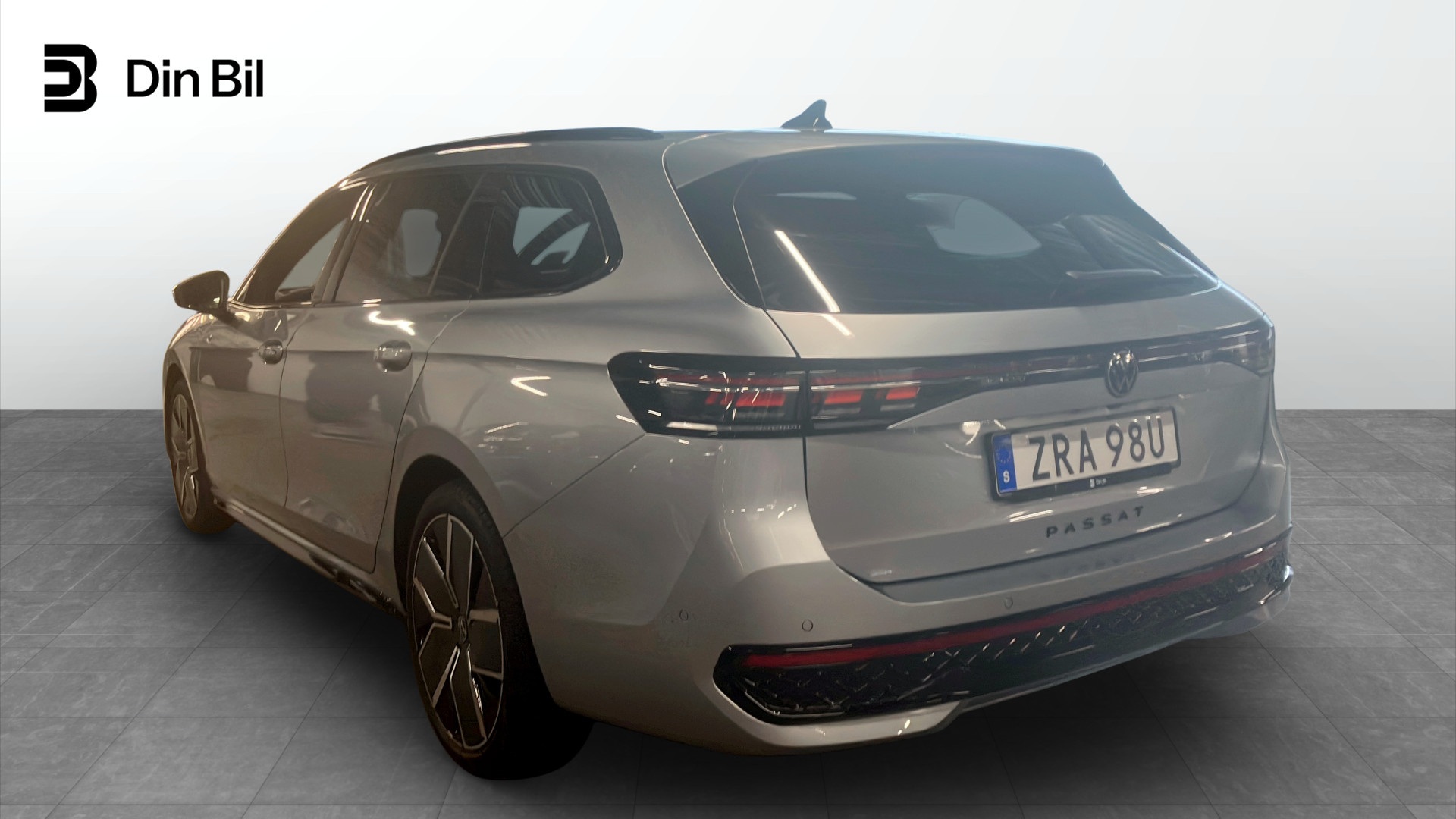 Volkswagen Passat ZRA98U