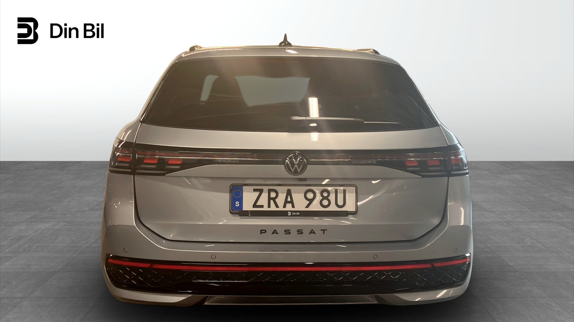 Volkswagen Passat ZRA98U
