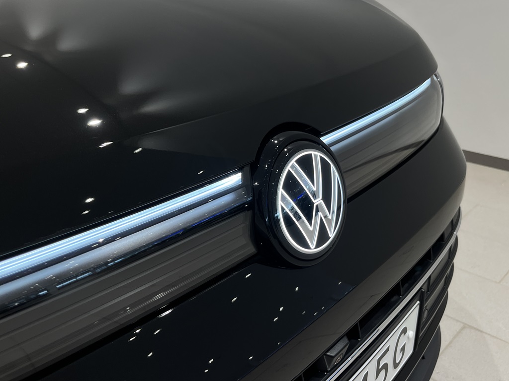 Volkswagen Tiguan ZRB15G