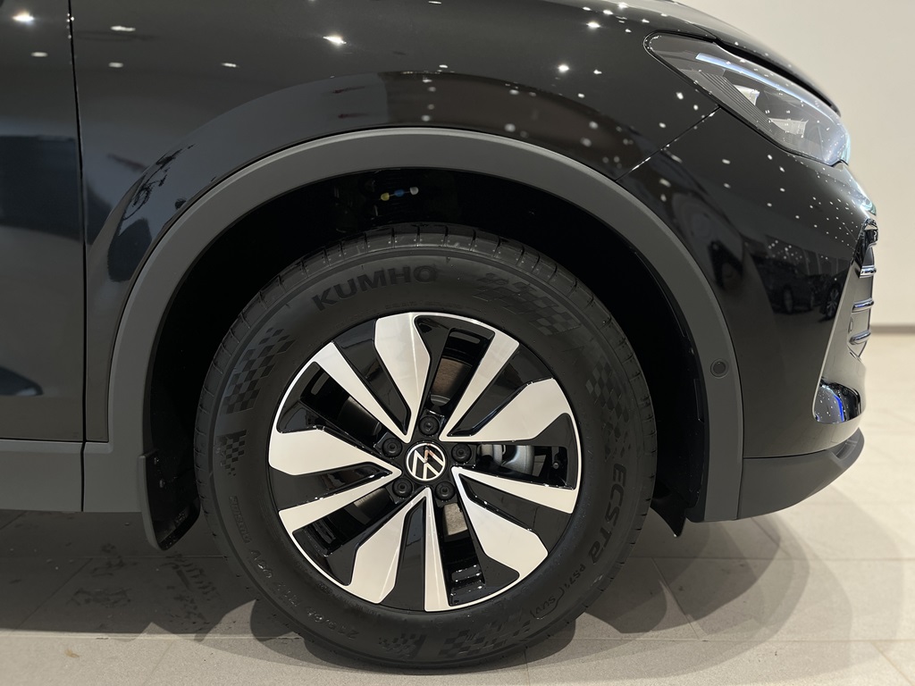 Volkswagen Tiguan ZRB15G