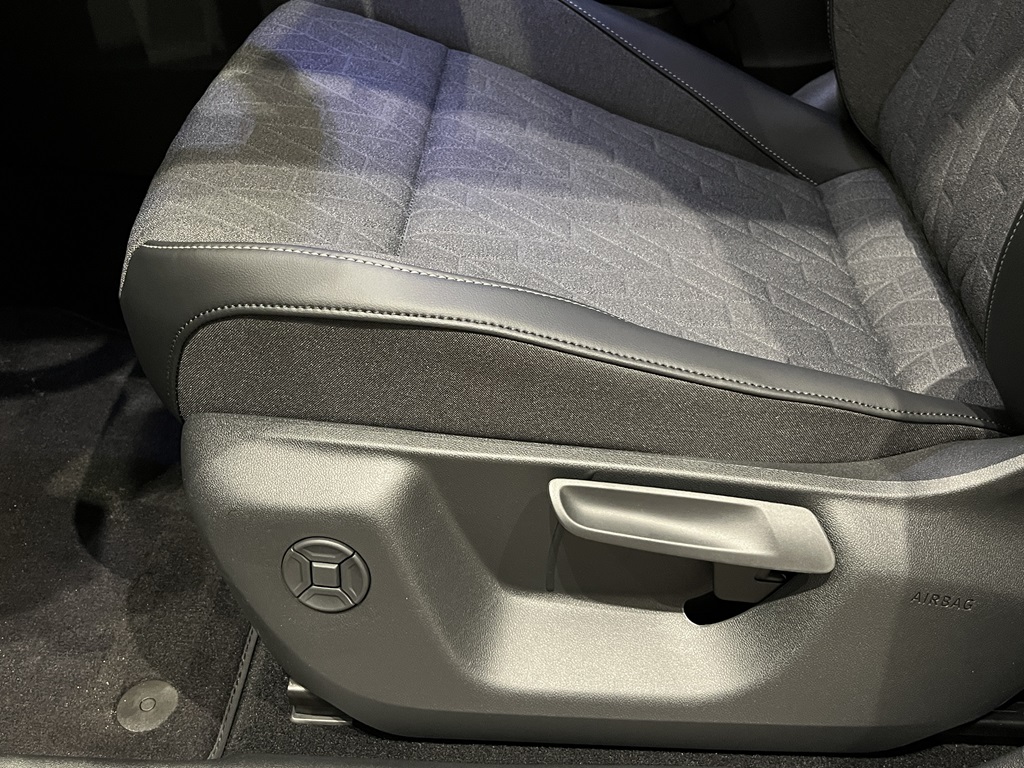 Volkswagen Tiguan ZRB15G