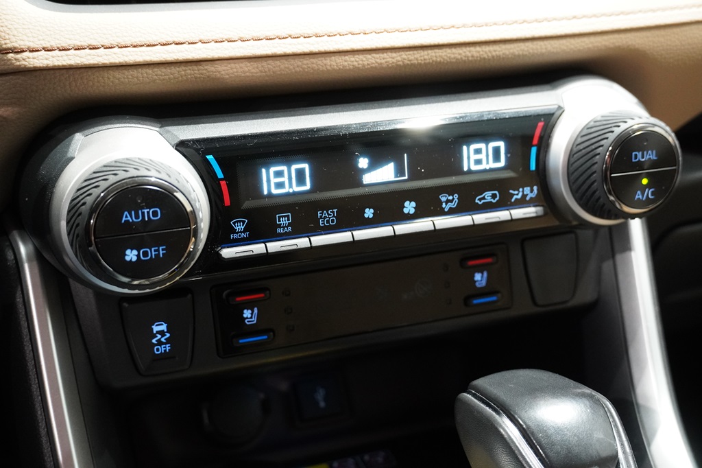 Toyota RAV4 ZRC12W