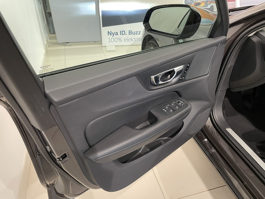 Volvo V60 ZRK71C
