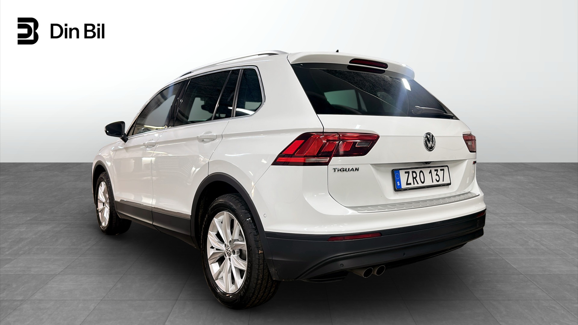 Volkswagen Tiguan ZRO137