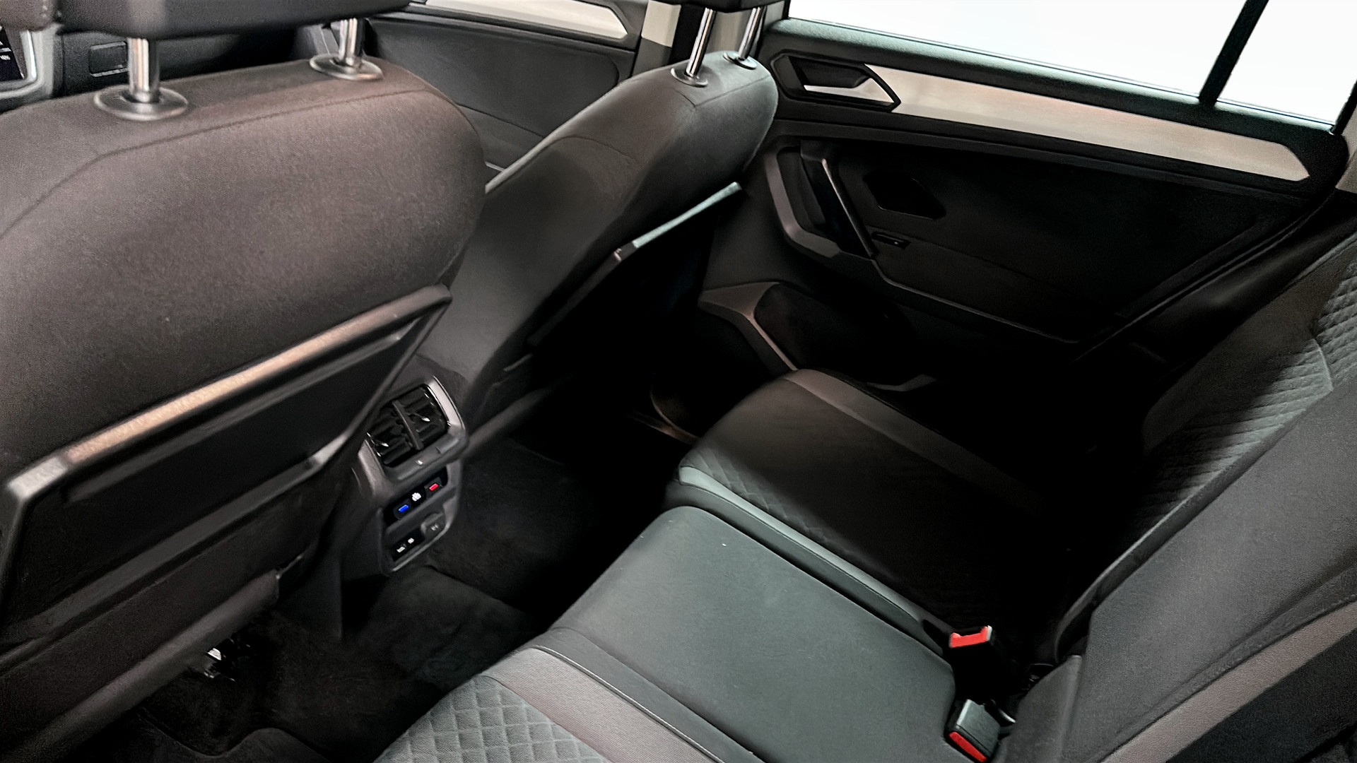 Volkswagen Tiguan ZRO137
