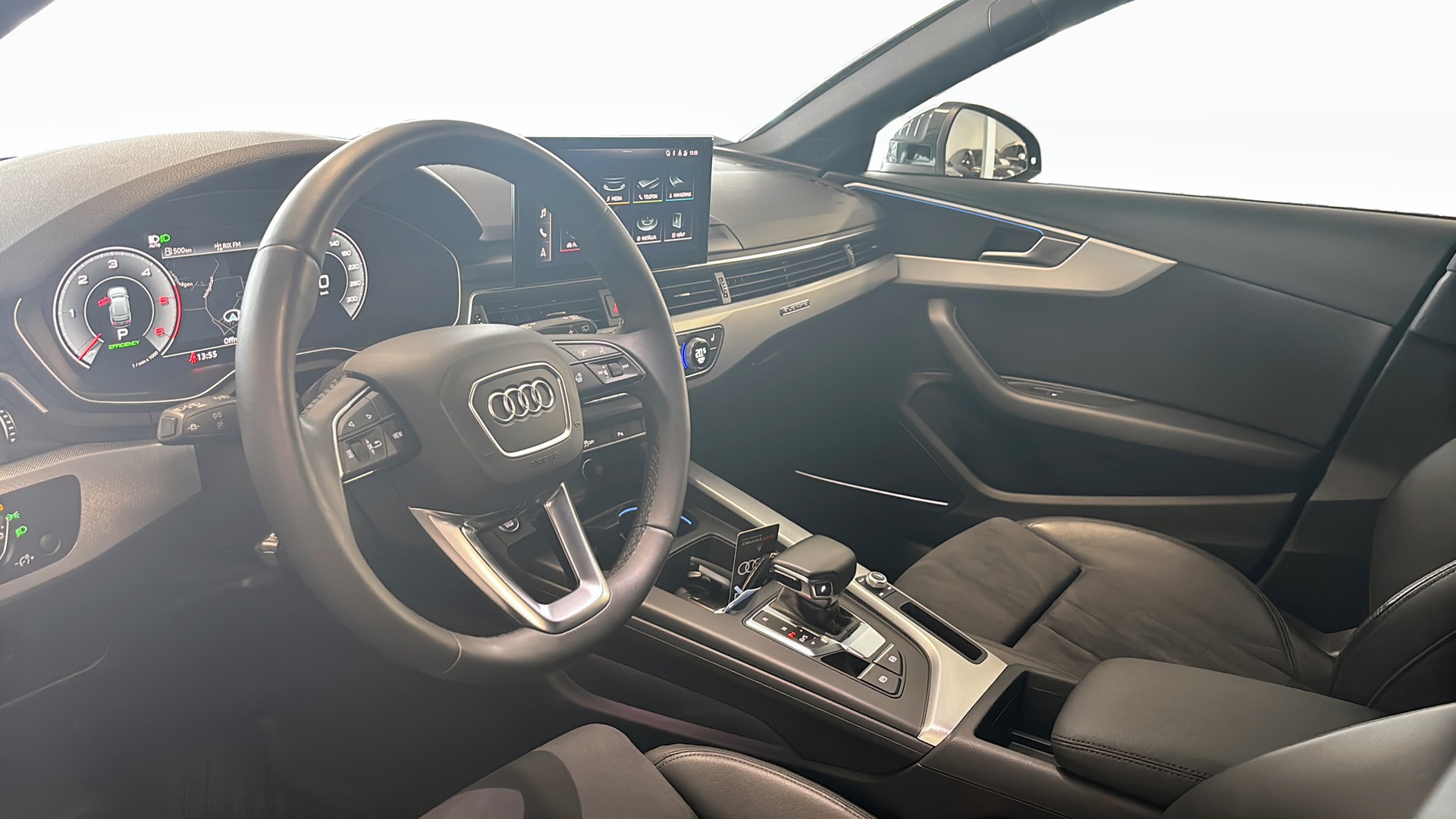 Audi A4 allroad quattro ZSP51J