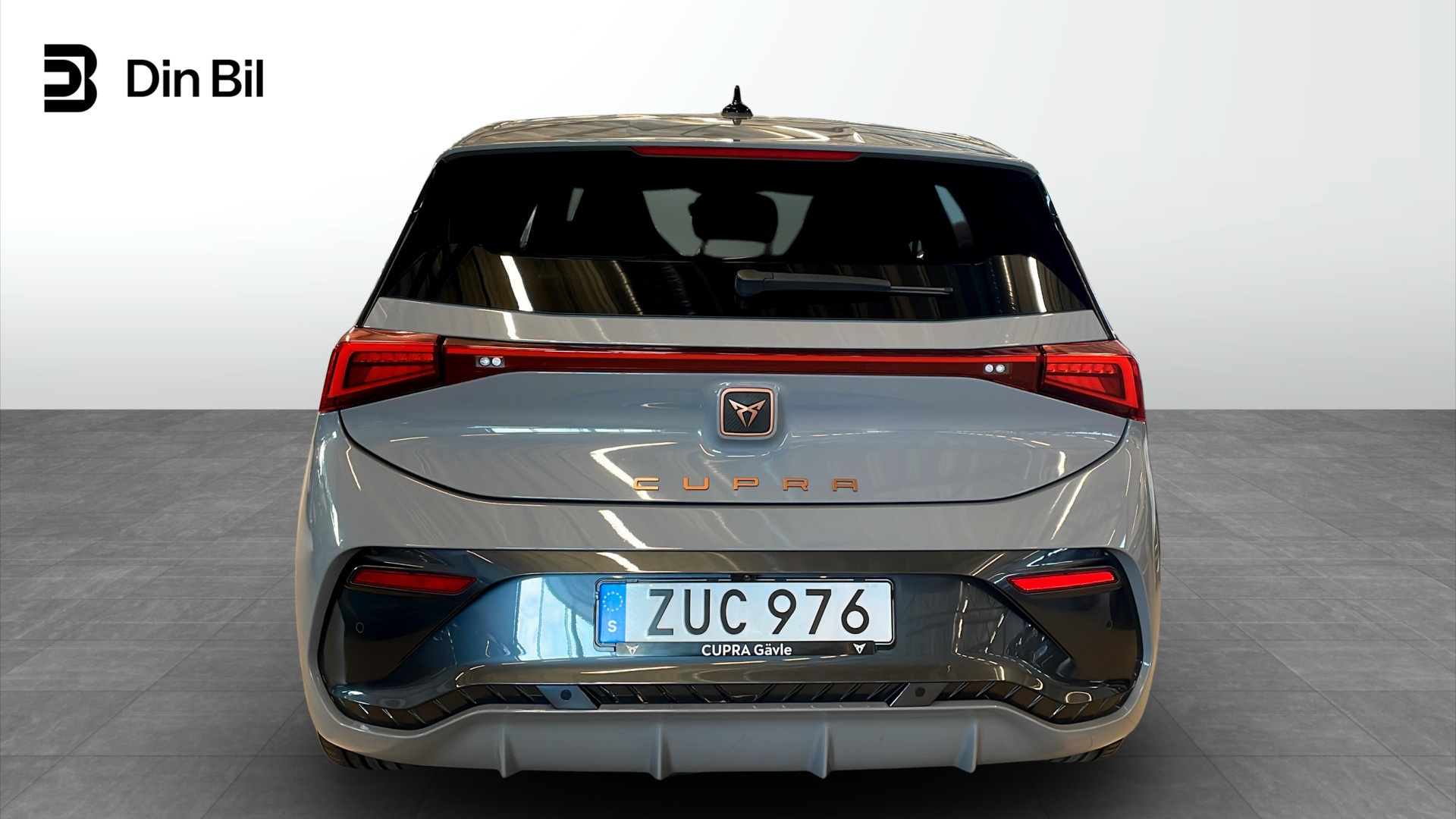CUPRA Born ZUC976