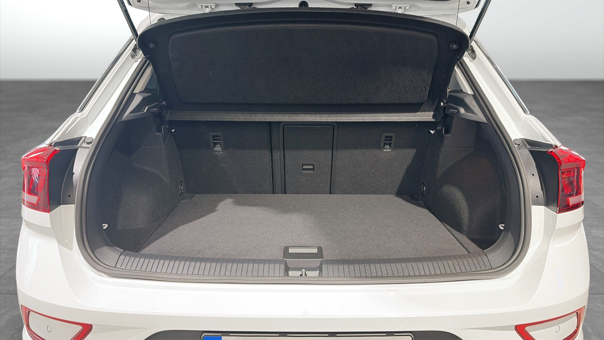 Volkswagen T-Roc ZUF54P