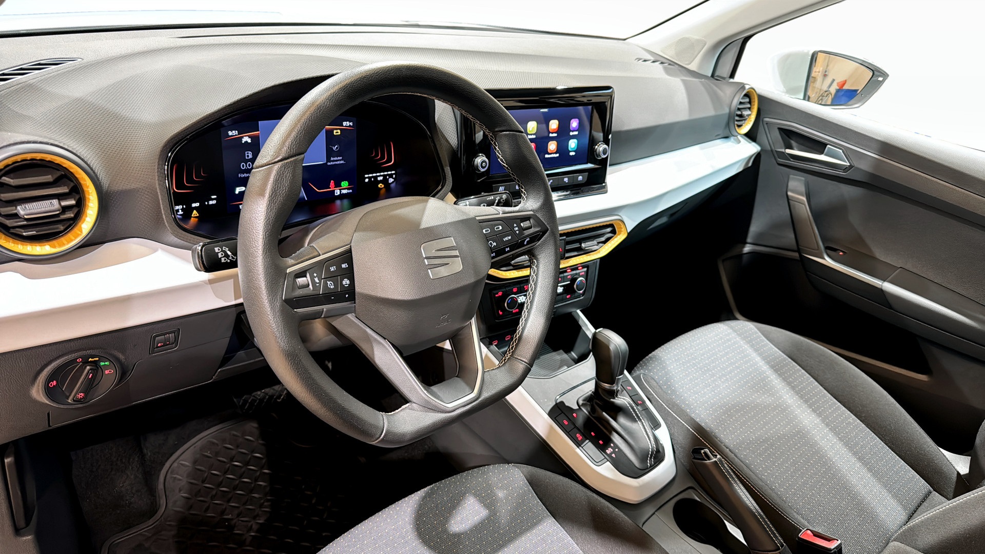 SEAT Arona ZUJ711