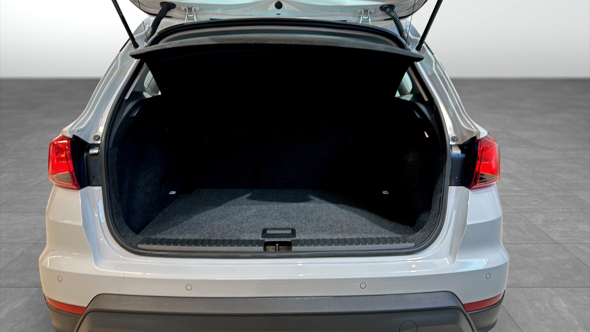 SEAT Arona ZUJ711