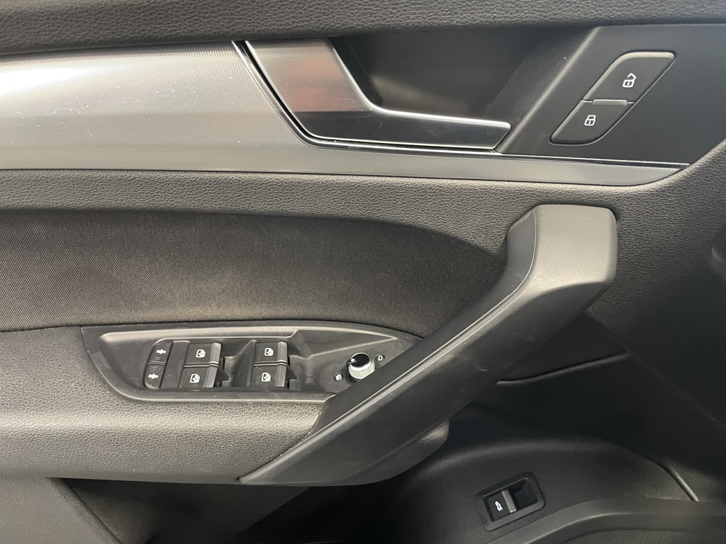 Audi Q5 ZWC111