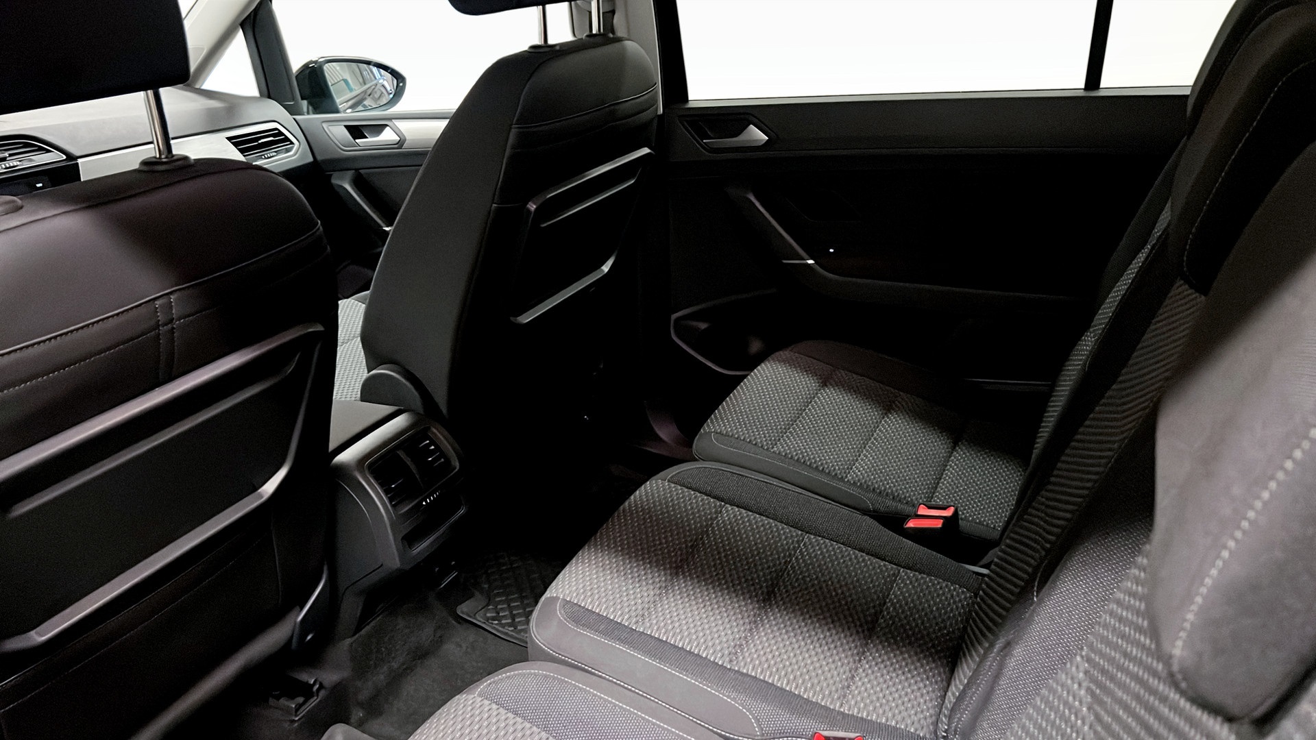 Volkswagen Touran ZWG720