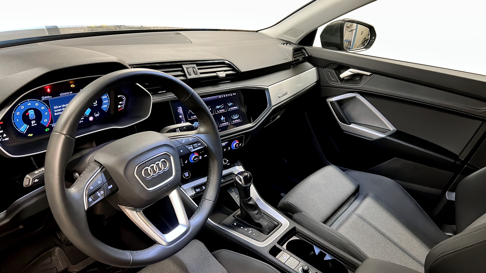 Audi Q3 ZWW028
