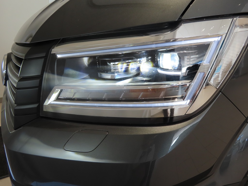 Volkswagen Crafter Skåp kort hjulbas ZXP548