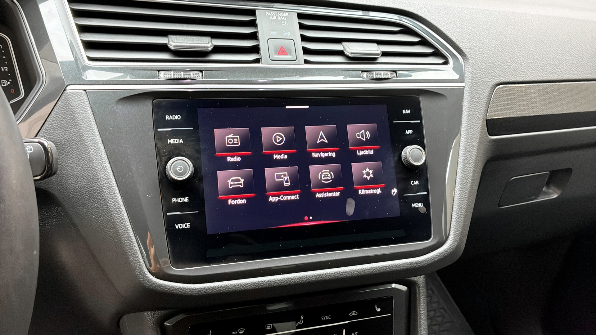 Volkswagen Tiguan ZZG17A