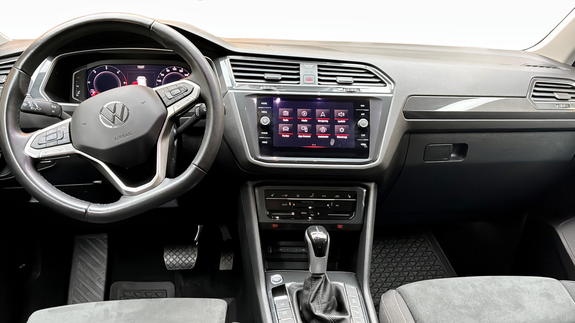 Volkswagen Tiguan ZZG17A