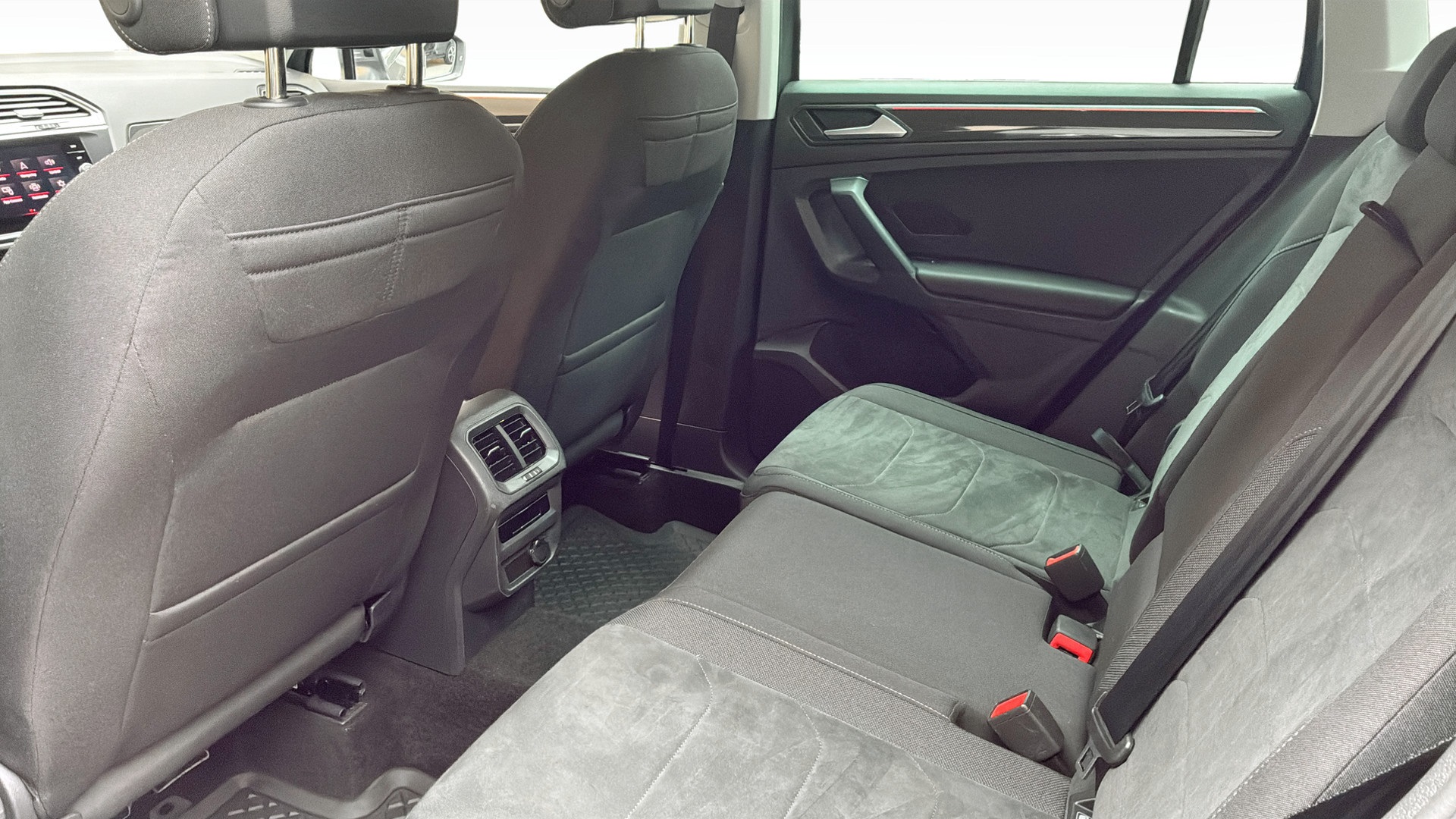 Volkswagen Tiguan ZZG17A