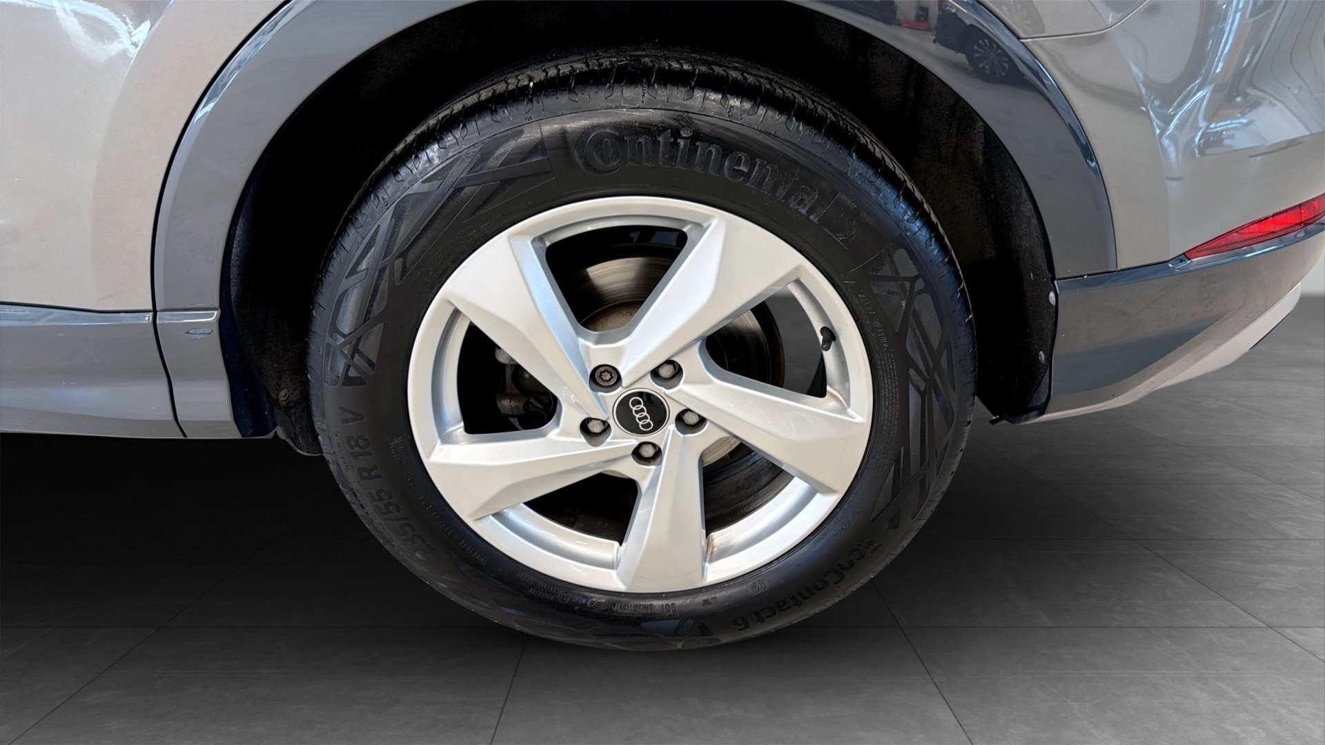Audi Q3 ZZM54N