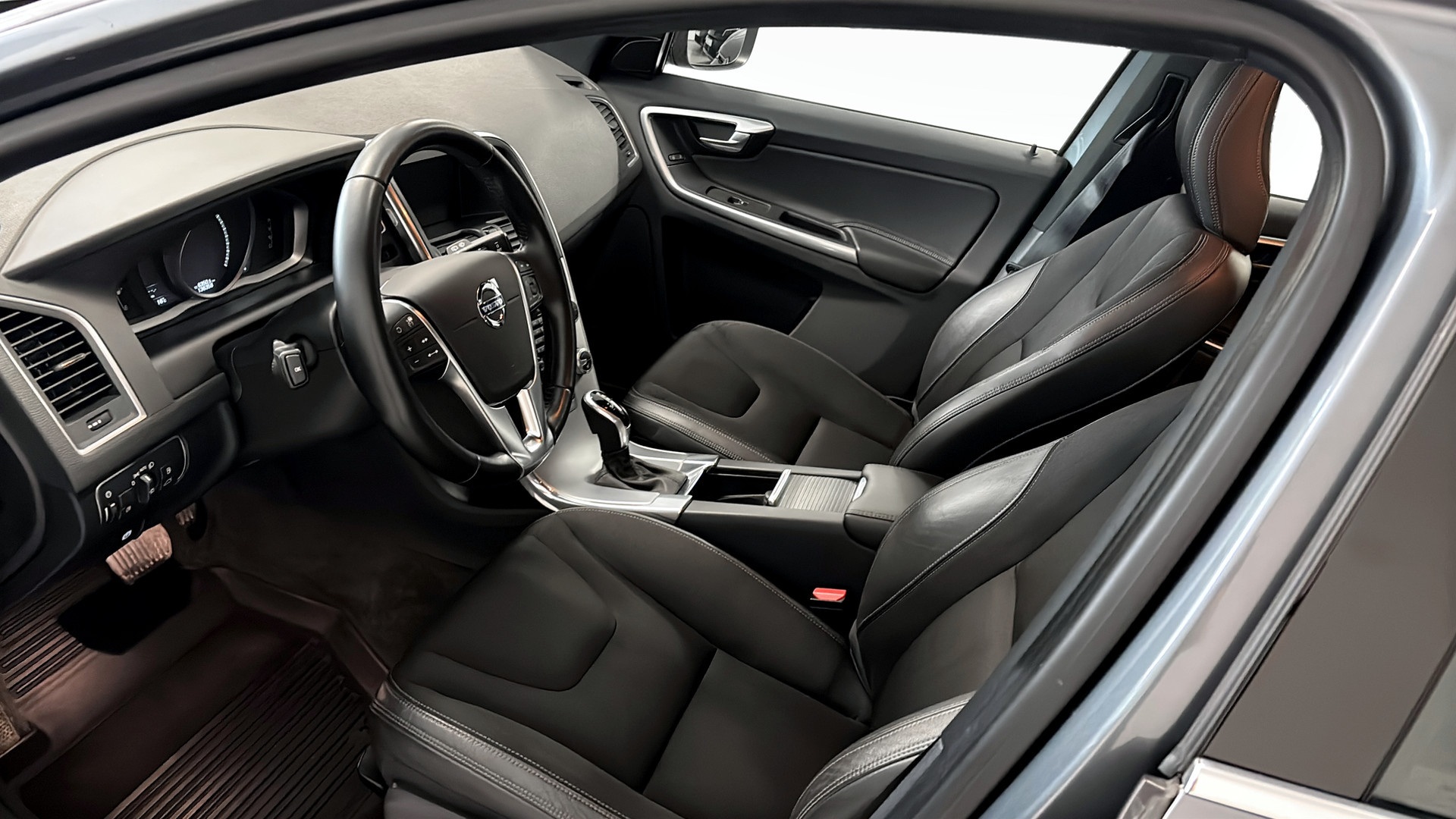 Volvo XC60 jnn441